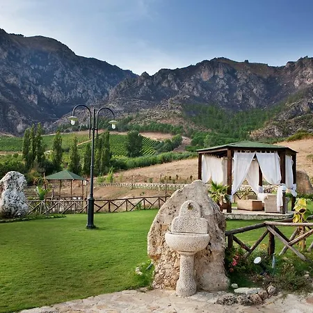 Casale Del Principe Agrirelais & Vakantieboerderij San Giuseppe Jato