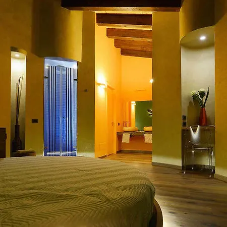 Casale Del Principe Agrirelais & *