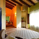 Vakantieboerderij Casale Del Principe Agrirelais & *